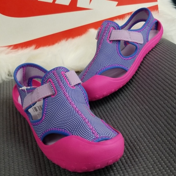Nike Other - Nike Sunray Protect (GS) Girls Water Sandal
